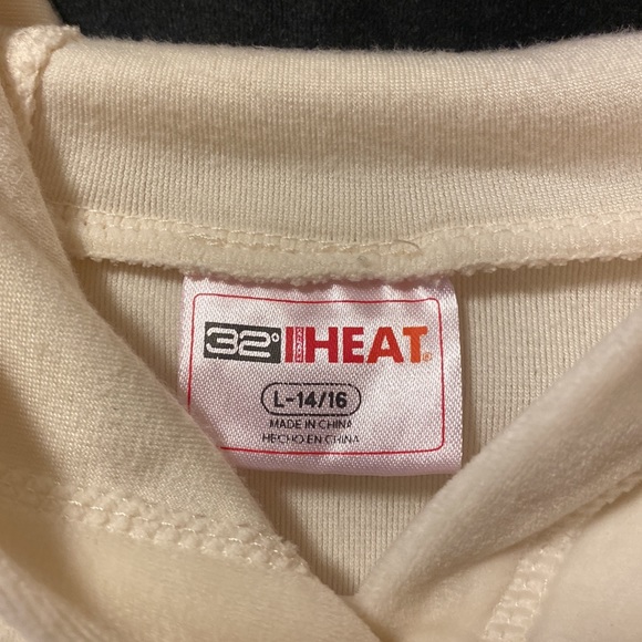 32 degrees Heat Plush Hoodie - Picture 2 of 6